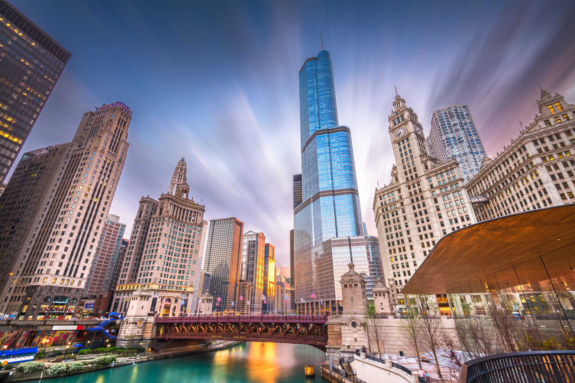 Chicago, Illinois, USA cityscape on the river